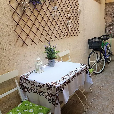 Nadia's Traditional Stone House Holiday home Lavrion